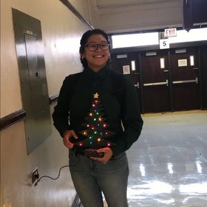 Meet your Posher, Ariana